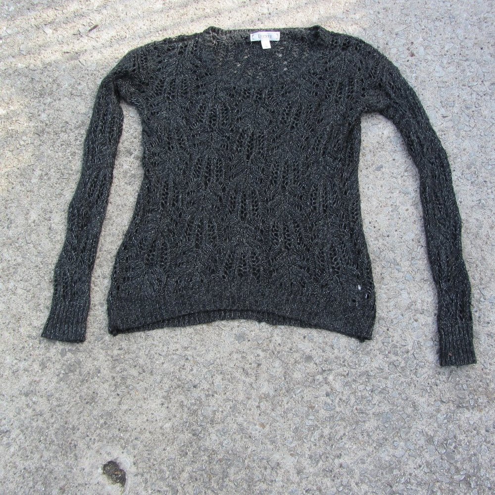 3 for $40 - sweater Decree size Large grey black silver (w2208)
